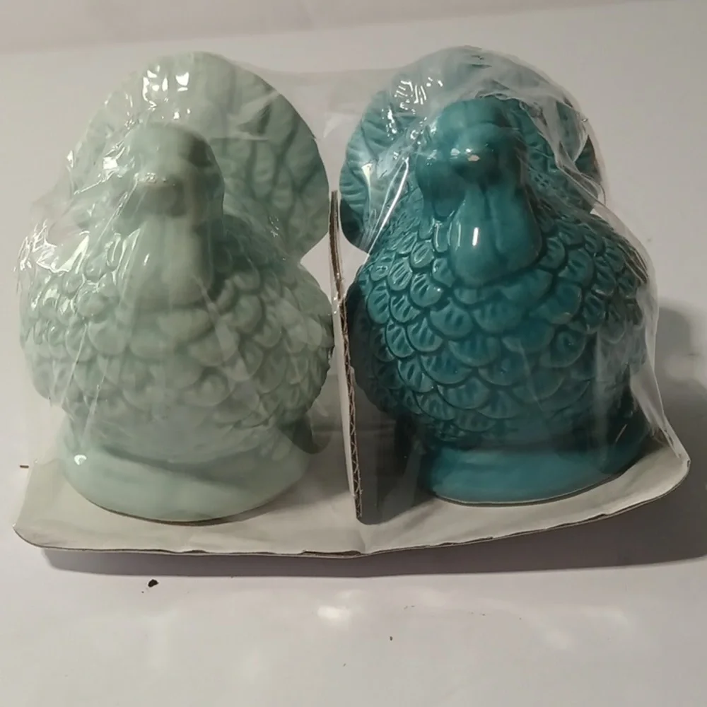 Target Bullseye Turkey Salt and Pepper Shakers Blue Thanksgiving NEW 2024